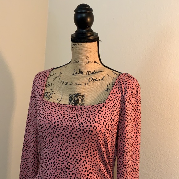 Patterned Dress - Picture 4 of 4